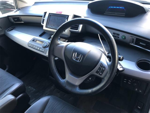 両側スライドドア車、補充しました！【岡山県　岡山市南区で持込でのタイヤ交換・ドライブレコーダー・ナビ等のパーツ取付・コーティング施工・車検・修理の事なら”オートサービス坪井石油”へ！！