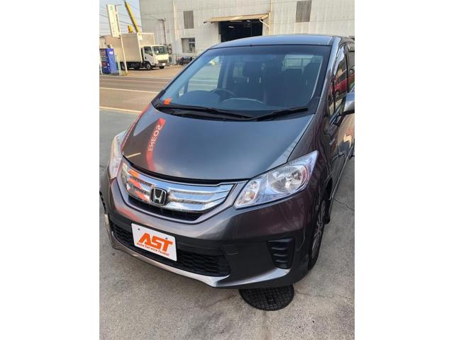 両側スライドドア車、補充しました！【岡山県　岡山市南区で持込でのタイヤ交換・ドライブレコーダー・ナビ等のパーツ取付・コーティング施工・車検・修理の事なら”オートサービス坪井石油”へ！！