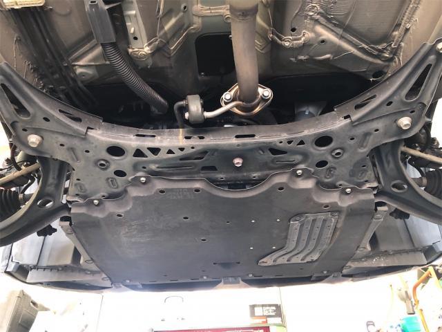 スズキ　エブリィ　バッテリー交換【岡山県　岡山市南区で持込でのタイヤ交換・ドライブレコーダー・ナビ等のパーツ取付・コーティング施工・車検・修理の事なら”オートサービス坪井石油”へ！！