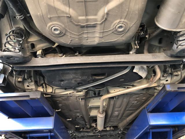 スズキ　エブリィ　バッテリー交換【岡山県　岡山市南区で持込でのタイヤ交換・ドライブレコーダー・ナビ等のパーツ取付・コーティング施工・車検・修理の事なら”オートサービス坪井石油”へ！！