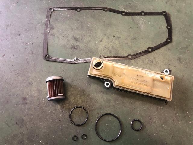 ホンダ　ステップワゴン　ＣＶＴオイル交換【岡山県　岡山市南区で持込でのタイヤ交換・ドライブレコーダー・ナビ等のパーツ取付・コーティング施工・車検・修理の事なら”オートサービス坪井石油”へ！！