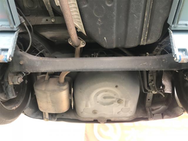 トヨタ　シエンタ　納車整備【岡山県　岡山市南区で持込でのタイヤ交換・ドライブレコーダー・ナビ等のパーツ取付・コーティング施工・車検・修理の事なら”オートサービス坪井石油”へ！！