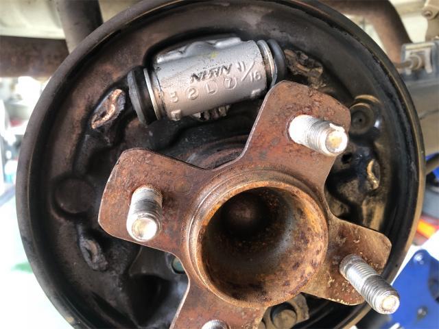 寒い朝。【岡山県　岡山市南区で持込でのタイヤ交換・ドライブレコーダー・ナビ等のパーツ取付・コーティング施工・車検・修理の事なら”オートサービス坪井石油”へ！！