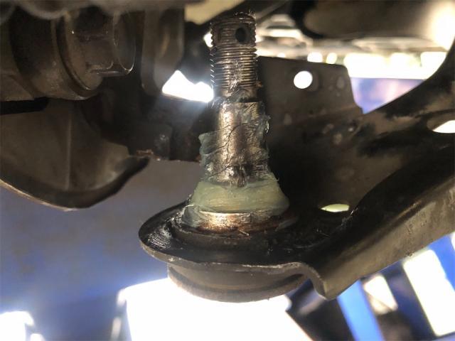 寒い朝。【岡山県　岡山市南区で持込でのタイヤ交換・ドライブレコーダー・ナビ等のパーツ取付・コーティング施工・車検・修理の事なら”オートサービス坪井石油”へ！！