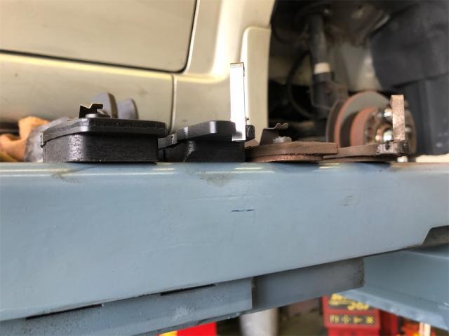 ダイハツ　ウエイク　タイヤ交換　ダイハツ　ムーブ　ブレーキパッド交換【岡山県　岡山市南区で持込でのタイヤ交換・ドライブレコーダー・ナビ等のパーツ取付・コーティング施工・車検・修理の事なら”オートサービス坪井石油”へ！！