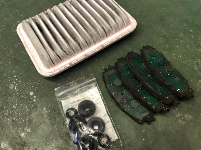 トヨタ　カローラフィルダー　スズキ　スペーシア　車検整備【岡山県　岡山市南区で持込でのタイヤ交換・ドライブレコーダー・ナビ等のパーツ取付・コーティング施工・車検・修理の事なら”オートサービス坪井石油”へ！！