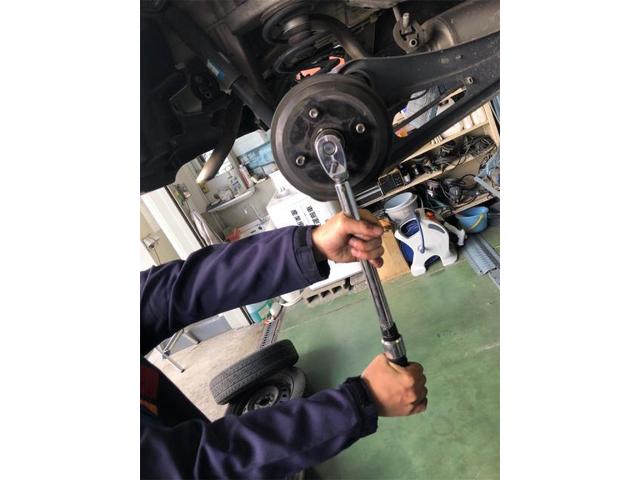 トヨタ　カローラフィルダー　スズキ　スペーシア　車検整備【岡山県　岡山市南区で持込でのタイヤ交換・ドライブレコーダー・ナビ等のパーツ取付・コーティング施工・車検・修理の事なら”オートサービス坪井石油”へ！！