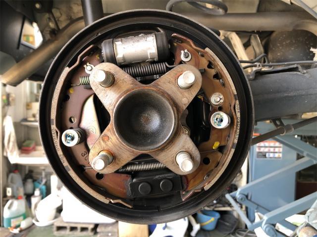 トヨタ　ハイエース　コーティング　メンテナンス【岡山県　岡山市南区で持込でのタイヤ交換・ドライブレコーダー・ナビ等のパーツ取付・コーティング施工・車検・修理の事なら”オートサービス坪井石油”へ！！