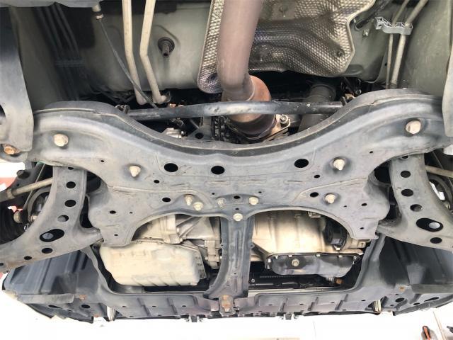 トヨタ　ヴォクシー　車検整備　タイヤ交換【岡山県　岡山市南区で持込でのタイヤ交換・ドライブレコーダー・ナビ等のパーツ取付・コーティング施工・車検・修理の事なら”オートサービス坪井石油”へ！！