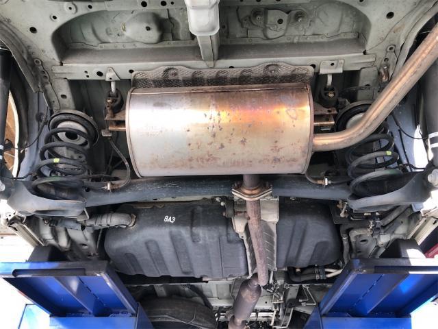 トヨタ　ヴォクシー　車検整備　タイヤ交換【岡山県　岡山市南区で持込でのタイヤ交換・ドライブレコーダー・ナビ等のパーツ取付・コーティング施工・車検・修理の事なら”オートサービス坪井石油”へ！！