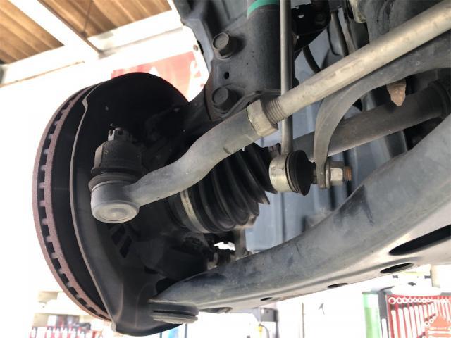 トヨタ　ヴォクシー　車検整備　タイヤ交換【岡山県　岡山市南区で持込でのタイヤ交換・ドライブレコーダー・ナビ等のパーツ取付・コーティング施工・車検・修理の事なら”オートサービス坪井石油”へ！！