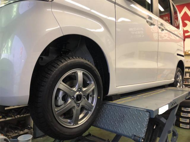 ホンダ　Ｎ-ＢＯＸ　ディスプレイオーディオ　取付【岡山県　岡山市南区で持込でのタイヤ交換・ドライブレコーダー・ナビ等のパーツ取付・コーティング施工・車検・修理の事なら”オートサービス坪井石油”へ！！