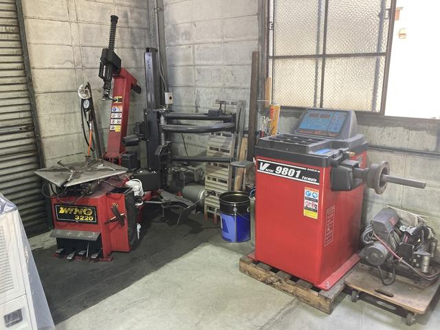 持込でのタイヤ交換大歓迎受付中！！ネットで購入された方などお気軽にお問い合わせください！！