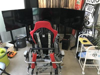 レーシングシミュレーター導入！