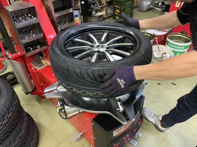 ツーエル 神辺店！トヨタ・bB 195/45R16 タイヤ交換！オイル交換もツーエルにお任せください(^^)/【広島県 福山市 箕島町 神辺町 岡山県 井原市 笠岡市 倉敷市 】ナンカン NS-2 NANKANG エンジンオイル エレメント