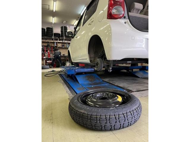 ツーエル 神辺店！トヨタ パッソ！引きずりタイヤ！175/65R14 TOYO タイヤ交換！パンク修理もツーエルにお任せください(^^)/【広島県 福山市 箕島町 神辺町 岡山県 井原市 笠岡市 倉敷市 】NANOENERGY3PLUS 