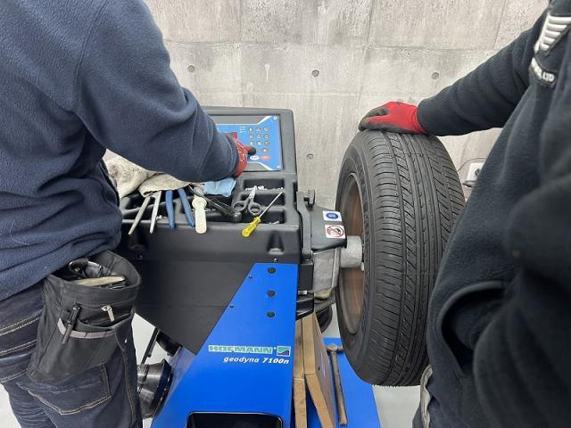 ツーエル 中央店！トヨタ オーパ 185/70R14 デュランタイヤ交換！アウトレット商品もツーエルにお任せください(^^)/【広島県 福山市 福山駅 西桜町 箕島町 神辺町 岡山県 井原市 笠岡市 倉敷市 山手町 駅家町 】イデミツ 車検