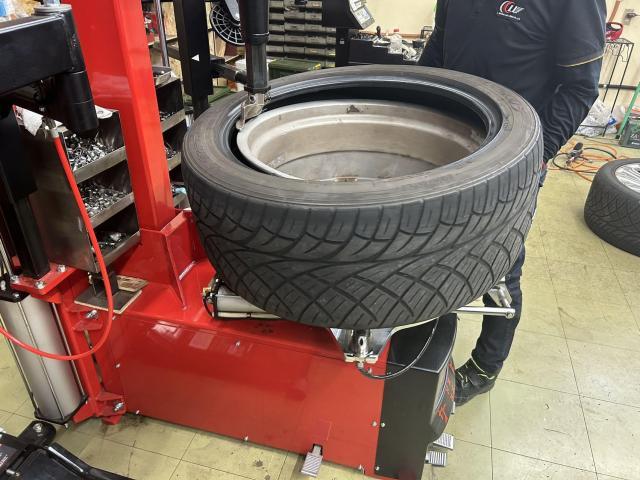 ツーエル 神辺店！トヨタ ランドクルーザー 305/40R22 NITTO NT420S （TOYO）タイヤ交換！取り寄せタイヤもお任せください(^^)/【広島県 福山市 福山駅 西桜町 箕島町 神辺町 岡山県 井原市 笠岡市 倉敷市 】