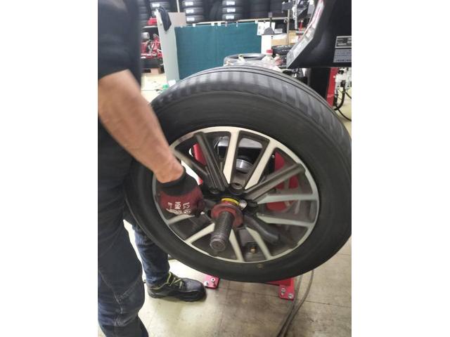 ツーエル 神辺店！トヨタ ヴォクシー 205/60R16 TOYO TRANPATH MP7 タイヤ交換！ミニバンもお任せください(^^)/【広島県 福山市 福山駅 西桜町 箕島町 神辺町 岡山県 井原市 笠岡市 倉敷市 山手町 駅家町 】