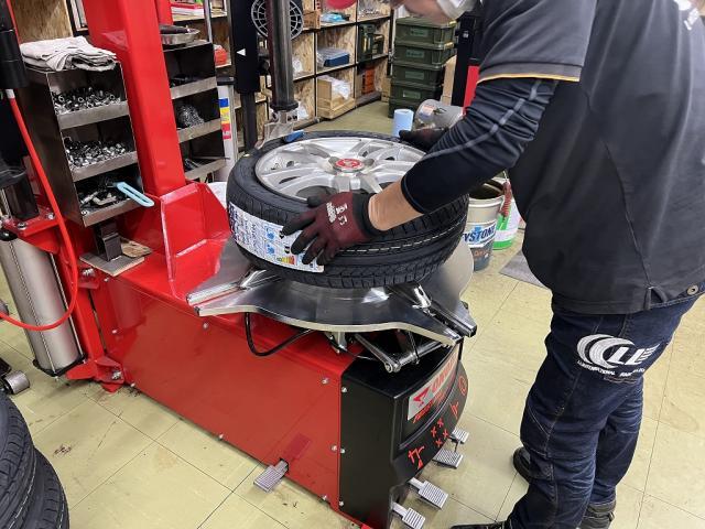 ツーエル 神辺店！マツダ キャロル CAROL 155/55R14 MAXTREK M1 タイヤ交換！海外製取り寄せ 軽自動車交換もお任せください(^^)/【広島県 福山市 福山駅 西桜町 箕島町 神辺町 岡山県 井原市 笠岡市 駅家町