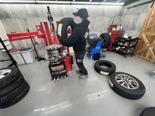 タイヤショップツーエル！トヨタ プリウス ホイール持込 195/65R15 オーストン SP-901タイヤ交換！中国製スタッドレスもお任せください(^^)/【広島県 福山市  箕島町 神辺町 駅家町 岡山県 井原市 笠岡市 倉敷市】