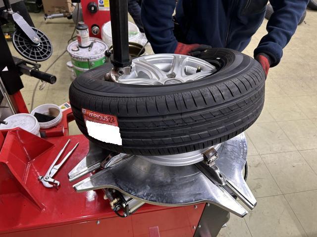 ツーエル 神辺店！CBA-NNP11 トヨタ ポルテ 175/70R14 新品 出光タイヤ 中古ホイール交換！インチアップ・インチダウンもお任せください(^^)/【広島県 福山市  箕島町 神辺町 駅家町 岡山県 井原市 笠岡市 倉敷市】