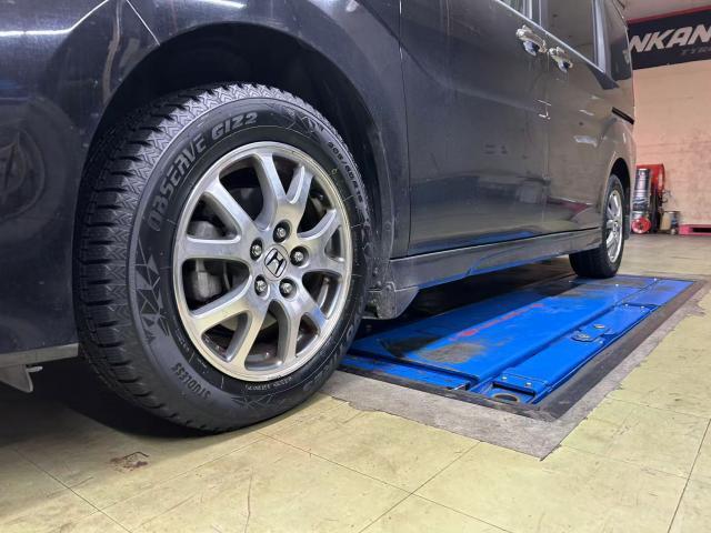 ツーエル 神辺店！ホンダ ステップワゴン 205/60R16 TOYO OBSERVE GIZ2 スタッドレスタイヤ交換！国産冬タイヤもお任せください(^^)/【広島県 福山市  箕島町 神辺町 駅家町 岡山県 井原市 笠岡市 倉敷市】