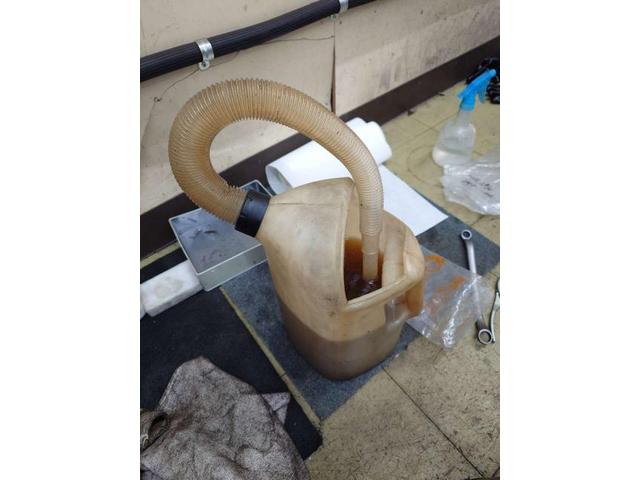 ツーエル 神辺店！トヨタ ヴォクシー  205/60R16 夏タイヤから冬タイヤ交換！エンジンオイル交換！タイヤ保管サービスもお任せください(^^)/【広島県 福山市  箕島町 神辺町 駅家町 岡山県 井原市 笠岡市 倉敷市】