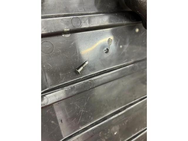 ツーエル 神辺店！ミニバン トヨタ ヴォクシー 205/60R16 外側からパンク修理！タイヤ修理もお任せください(^^)/【広島県 福山市  箕島町 神辺町 駅家町 岡山県 井原市 笠岡市 倉敷市】