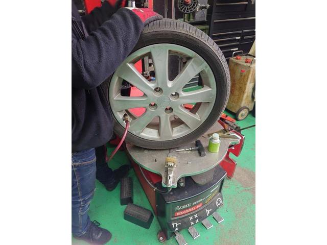 ツーエル 箕島店！16インチ！ダイハツ ムーヴ 165/50R16 釘踏んだ為パンク修理！タイヤ外側・内側修理もお任せください(^^)/【広島県 福山市  箕島町 神辺町 駅家町 岡山県 井原市 笠岡市 倉敷市】