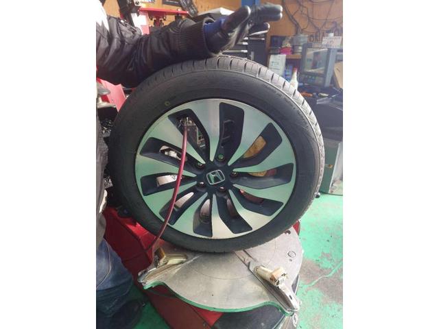 ツーエル 箕島店！ホンダ アコード バーストの為 レッカー来店！225/50R17 TOYO NANOENERGY3PLUS タイヤ交換！バーストタイヤ交換もお任せください(^^)/【広島県 福山市  箕島町 神辺町 駅家町 岡山県 井原】