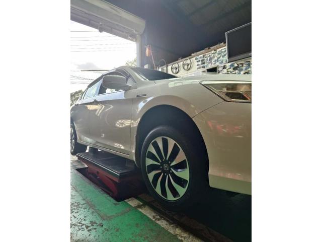 ツーエル 箕島店！ホンダ アコード バーストの為 レッカー来店！225/50R17 TOYO NANOENERGY3PLUS タイヤ交換！バーストタイヤ交換もお任せください(^^)/【広島県 福山市  箕島町 神辺町 駅家町 岡山県 井原】