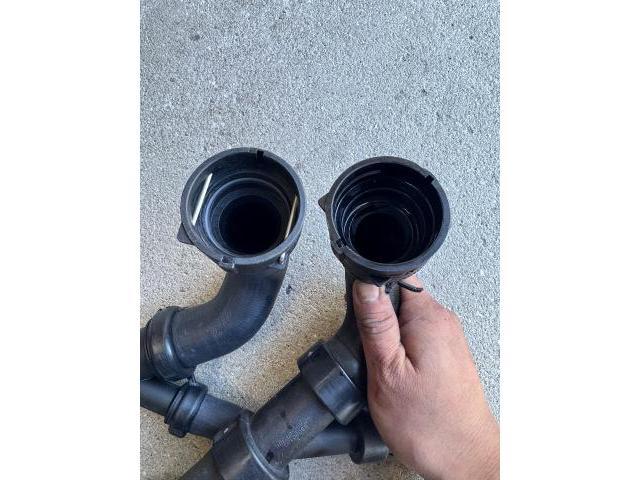 ランドローバー　レンジローバーイヴォーク　メンテナンス・日常点検　ラジエーターホース交換 LV2A 岡山 都窪郡 早島 倉敷 輸入車整備 水漏れ修理 ガレージVASE