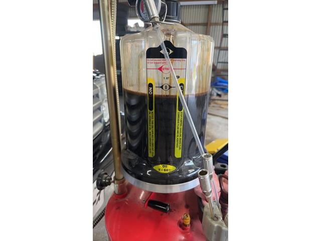 ランドローバー　レンジローバー　ガソリン車用(オイル交換)　広島市　佐伯区　安佐南区　西区　中区　南区　安佐北区　廿日市市　大竹市　岩国市　持ち込み取付は五日市のフジタモータースへ