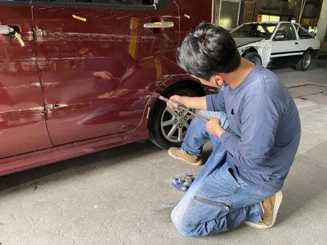 吉野鈑金塗装 サービス紹介の3つ目