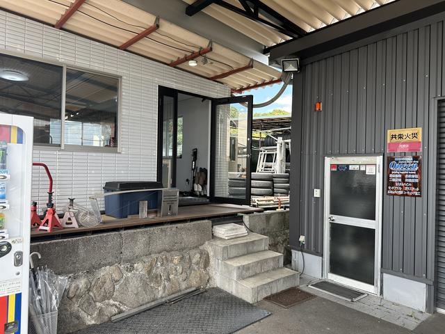 Ｐａｉｎｔ Ｓｈｏｐ Ｑｕｅｅｎ サービス紹介の3つ目