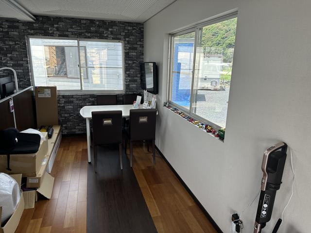 Ｐａｉｎｔ Ｓｈｏｐ Ｑｕｅｅｎ サービス紹介の4つ目