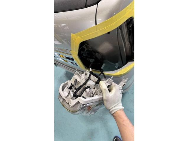 スズキ　キャリイトラック　ヘッドライドカスタム　LEDバルブ交換【福山市・井原市・府中市　持込でのタイヤ交換・ドライブレコーダー取付など各種パーツ取付大歓迎受付中！もちろん修理・メンテナンス・車検・整備もカーテックへ！】