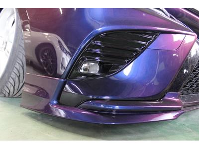 外装パーツも丁寧に塗装します!