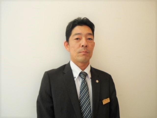 スタッフ紹介1