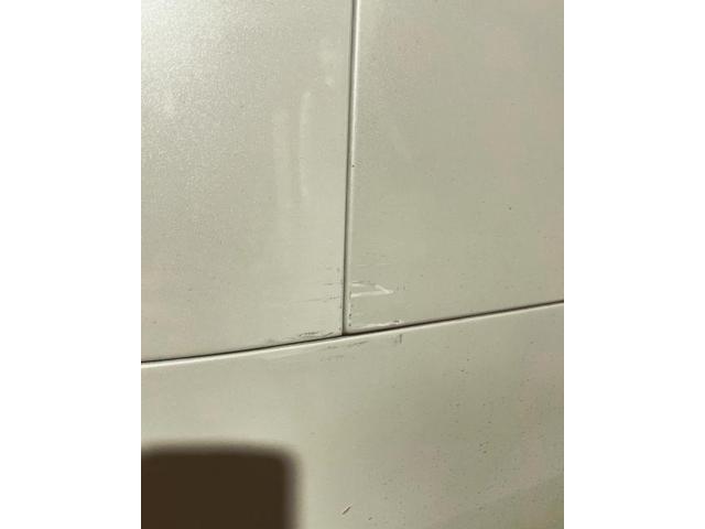 トヨタ　アルファード　クォーターパネル　リヤバンパー　スポイラー　傷　修理【広島県　福山市・府中市・井原市でキズ・凹み修理・事故による鈑金・塗装修理・持込でのパーツ取付ならピュアオート　川北店へ！見積もり無料！】