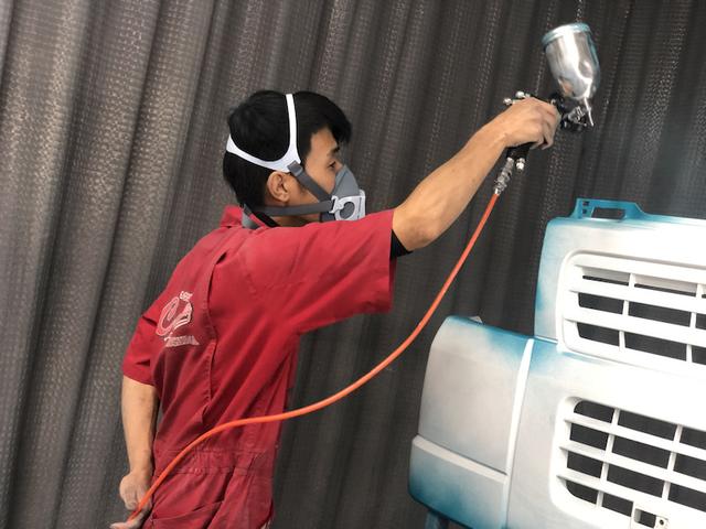 初オールペン！（村上）【尾道市　福山市　三原市でお車の整備・車検・メンテナンス・修理　全部マルっと　カープランニング広島　へまかせんさい！！】