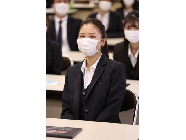 新入社員の川原美夢です！！！【尾道市　福山市　三原市でお車の整備・車検・メンテナンス・修理/ 板金・塗装　全部マルっと　カープランニング広島　へまかせんさい！！】