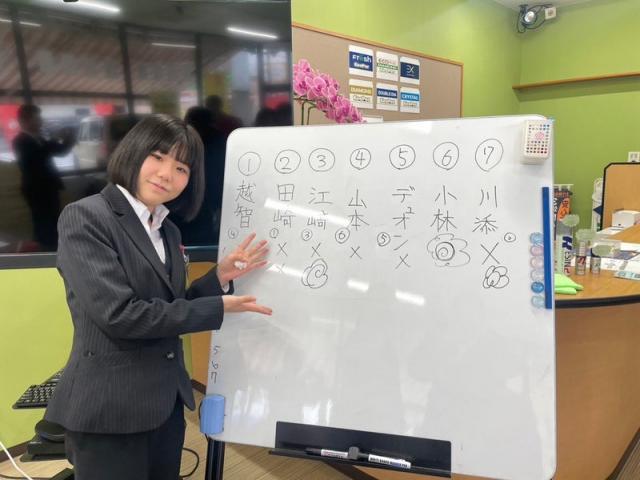 新入社員の江崎優奈です！【尾道市　福山市　三原市でお車の整備・車検・メンテナンス・修理/ 板金・塗装　全部マルっと　カープランニング広島　へまかせんさい！！】