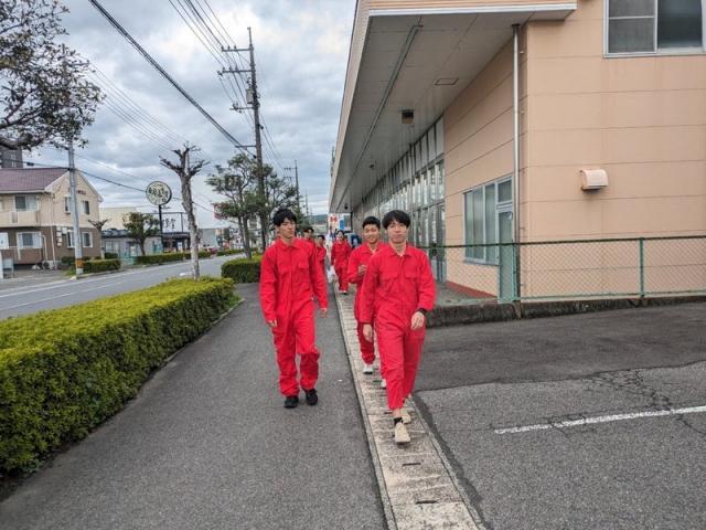 新入社員の越智裕斗です！【尾道市　福山市　三原市でお車の整備・車検・メンテナンス・修理/ 板金・塗装　全部マルっと　カープランニング広島　へまかせんさい！！】