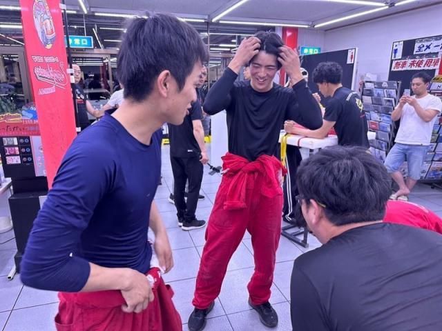 興奮して夜も眠れやせんわ（笑）（田中）【尾道市　福山市　三原市でお車の整備・車検・メンテナンス・修理/ 板金・塗装　全部マルっと　カープランニング広島　へまかせんさい！！】