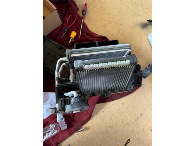 エアコン(小川)【尾道市　福山市　三原市でお車の整備・車検・メンテナンス・修理/ 板金・塗装　全部マルっと　カープランニング広島　へまかせんさい！！】