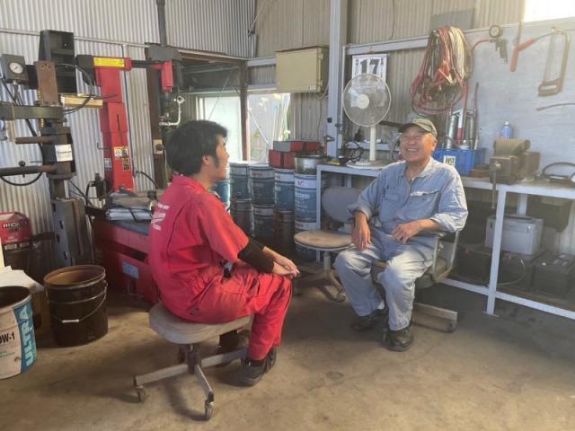 自分から見た大ベテラン整備士坂上さん①（三村）【尾道市　福山市　三原市でお車の整備・車検・メンテナンス・修理/ 板金・塗装　全部マルっと　カープランニング広島　へまかせんさい！！】