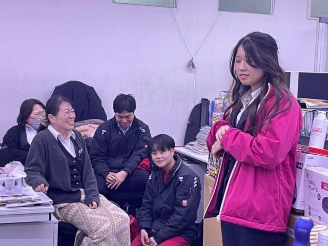 年間表彰式１（田頭）【尾道市　福山市　三原市でお車の整備・車検・メンテナンス・修理/ 板金・塗装　全部マルっと　カープランニング広島　へまかせんさい！！】