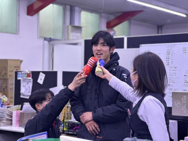 年間表彰式２（田頭）【尾道市　福山市　三原市でお車の整備・車検・メンテナンス・修理/ 板金・塗装　全部マルっと　カープランニング広島　へまかせんさい！！】